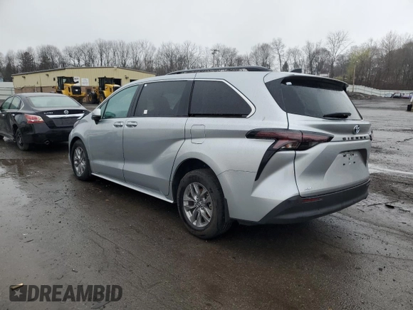 2024 Toyota Sienna LE z VIN 5TDKSKFC6RS125286, wystawiony jako Copart lot #51296895 z przebiegiem 6 292 mil mil oraz Szkoda całkowita • Salvage title. Historia ofert i sprzedaży dostępna na DreamBid. Obrazek 2.