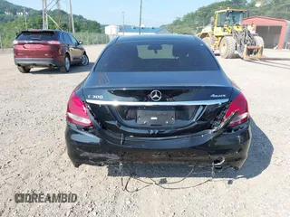 2018 Mercedes-Benz C 300 z VIN WDDWF4KBXJR311890, wystawiony jako IAAI lot #42724821 z przebiegiem 36 938 mil mil oraz . Historia ofert i sprzedaży dostępna na DreamBid. Obrazek 17.