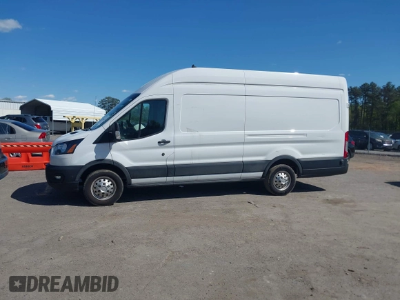 2022 Ford Transit Cargo with VIN 1FTBW3X80NKA69156, listed as a IAAI auction lot 42059236 with 100,096 mi miles and . Bid and sale history available at DreamBid. Image 14.