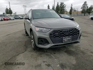 2024 Audi Q5 S line Premium Plus z VIN WA1EAAFY9R2045228, wystawiony jako Copart lot #53828645 z przebiegiem 16 502 mil mil oraz Szkoda całkowita • Salvage title. Historia ofert i sprzedaży dostępna na DreamBid. Obrazek 13.