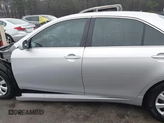 2009 Toyota Camry with VIN 4T1BE46KX9U364292, listed as a IAAI auction lot 41560258 with 197,875 mi miles and . Bid and sale history available at carsss.com. Image 15.