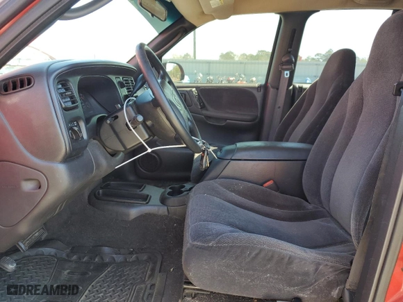 2000 Dodge Dakota Sport with VIN 1B7GL2AX0YS727510, listed as a Copart auction lot 50072675 with 303,427 mi miles and Salvage Title. Bid and sale history available at carsss.com. Image 7.