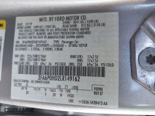 2020 Ford Fusion SE with VIN 3FA6P0HD2LR149162, listed as a IAAI auction lot 41325634 with 123,144 mi miles. Bid and sale history available at carsss.com. Image 9.
