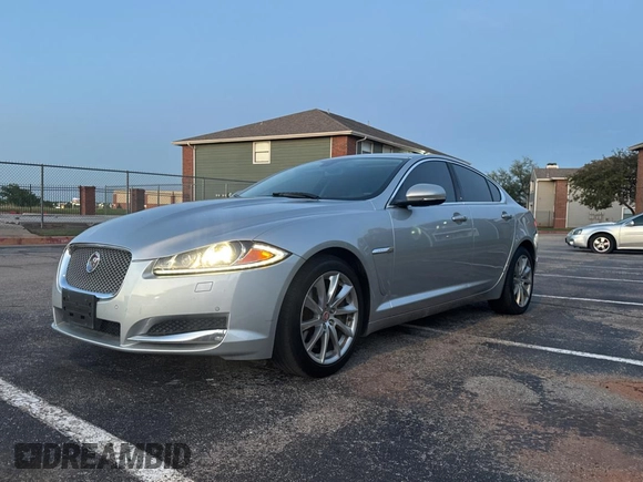 2015 Jaguar XF T Premium with VIN SAJWA0FS9FPU77950, listed as a Copart auction lot 55866875 with 93,149 mi miles and Clean Title. Bid and sale history available at DreamBid. Image 2.