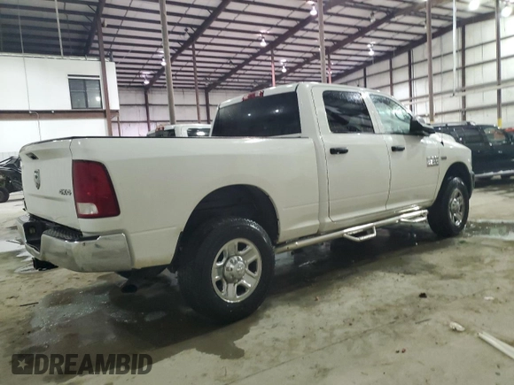 2016 Ram 2500 Tradesman z VIN 3C6UR5CJXGG224169, wystawiony jako Copart lot #45798355 z przebiegiem 164 375 mil mil oraz Szkoda całkowita • Salvage title. Historia ofert i sprzedaży dostępna na DreamBid. Obrazek 3.