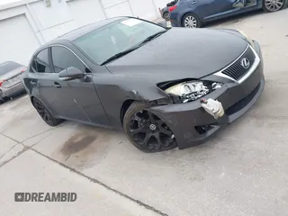 2009 Lexus IS 250 with VIN JTHBK262895095767, listed as a IAAI auction lot 41621721 with 157,331 mi miles. Bid and sale history available at carsss.com. Image 13.