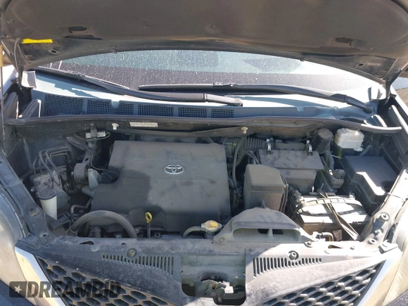 2013 Toyota Sienna SE with VIN 5TDXK3DC9DS359655, listed as a IAAI auction lot 42078705 with 159,101 mi miles and . Bid and sale history available at DreamBid. Image 10.