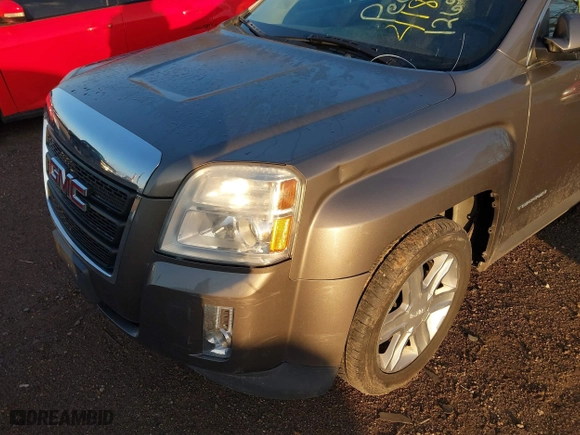 2012 GMC Terrain SLT-1 with VIN 2GKALUEK1C6237982, listed as a IAAI auction lot 41872736 with 148,641 mi miles. Bid and sale history available at carsss.com. Image 6.
