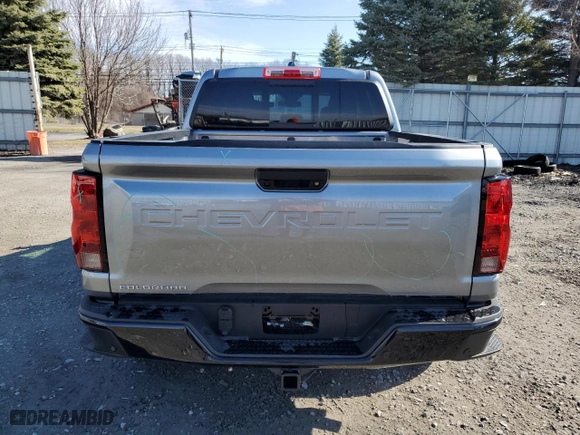 2024 Chevrolet Colorado 4WD Trail Boss with VIN 1GCPTEEK2R1285398, listed as a Copart auction lot 50782215 with 2,352 mi miles and Salvage Title. Bid and sale history available at carsss.com. Image 6.