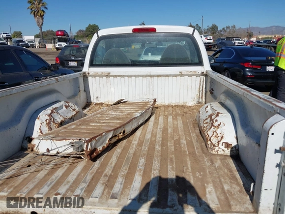 1999 Dodge Dakota SLT with VIN 1B7FL26X1XS190195, listed as a IAAI auction lot 41355250 with 223,174 mi miles. Bid and sale history available at carsss.com. Image 8.