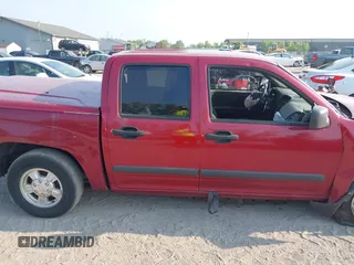 2006 Chevrolet Colorado 1LT z VIN 1GCCS138268146554, wystawiony jako IAAI lot #42417817 z przebiegiem 195 969 mil mil oraz . Historia ofert i sprzedaży dostępna na DreamBid. Obrazek 14.