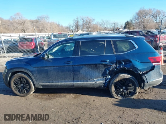 2019 Volkswagen Atlas SEL Premium with VIN 1V2NR2CA3KC541913, listed as a IAAI auction lot 41684000 with 66,731 mi miles and . Bid and sale history available at DreamBid. Image 14.