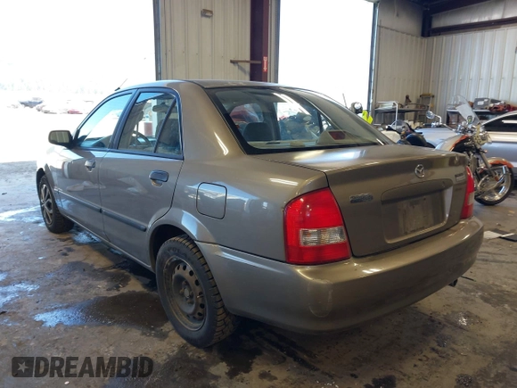 2000 Mazda Protege DX with VIN JM1BJ2225Y0278677, listed as a IAAI auction lot 42056816 with 188,552 mi miles and . Bid and sale history available at DreamBid. Image 3.