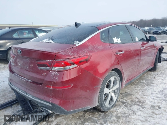 2019 Kia Optima LX with VIN 5XXGT4L31KG349821, listed as a IAAI auction lot 41366118 with 94,181 mi miles. Bid and sale history available at carsss.com. Image 4.