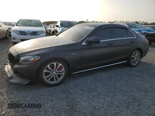 2015 Mercedes-Benz C 300 z VIN 55SWF4JB4FU093081, wystawiony jako Copart lot #57283005 z przebiegiem 110 167 mil mil oraz Czysty tytuł • Clean title. Historia ofert i sprzedaży dostępna na DreamBid. Obrazek 1.