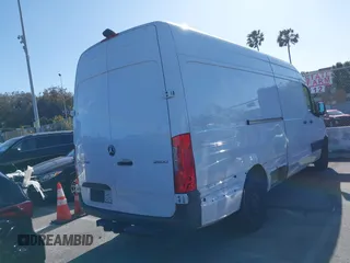 2023 Mercedes-Benz Sprinter Cargo with VIN W1Y4NCHY2PT151425, listed as a IAAI auction lot 41889490 with 27,563 mi miles. Bid and sale history available at carsss.com. Image 4.