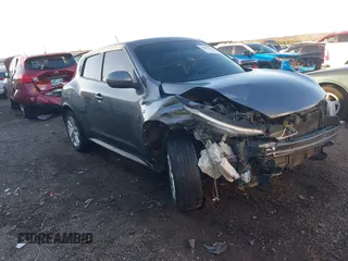 2014 Nissan Juke S with VIN JN8AF5MV1ET480257, listed as a IAAI auction lot 40858753 with 135,753 mi miles. Bid and sale history available at carsss.com. Image 1.