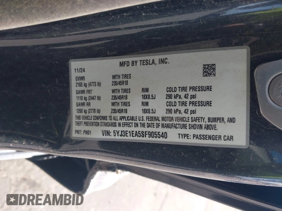 2025 Tesla Model 3 Long Range with VIN 5YJ3E1EA5SF905540, listed as a IAAI auction lot 41965352 with 322 mi miles and . Bid and sale history available at carsss.com. Image 9.