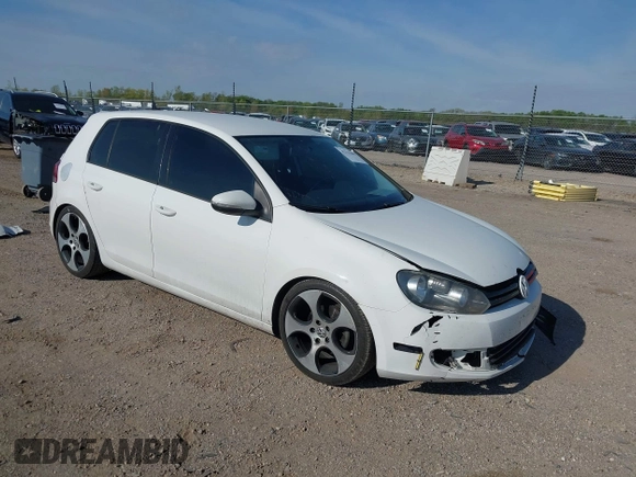 2013 Volkswagen Golf TDI z VIN WVWDM7AJ9DW138502, wystawiony jako IAAI lot #42115604 z przebiegiem 133 888 mil mil oraz . Historia ofert i sprzedaży dostępna na DreamBid. Obrazek 1.