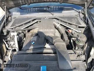 2009 BMW X5 30i with VIN 5UXFE43549L038836, listed as a IAAI auction lot 41500108 with 237,230 mi miles. Bid and sale history available at carsss.com. Image 10.