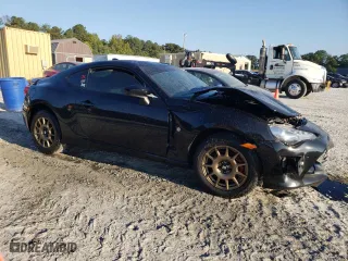 2017 Toyota 86 with VIN JF1ZNAA15H9710918, listed as a Copart auction lot 70756274 with 41,282 mi miles and Salvage Title. Bid and sale history available at carsss.com. Image 4.