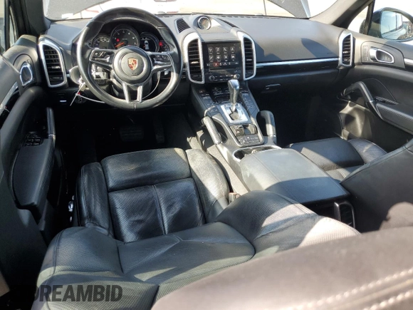 2017 Porsche Cayenne with VIN WP1AA2A20HKA80640, listed as a Copart auction lot 61038585 with 60,893 mi miles and Salvage title. Bid and sale history available at DreamBid. Image 8.