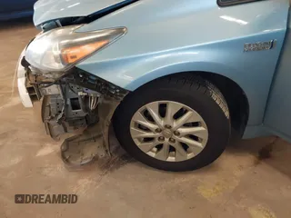 2013 Toyota Prius with VIN JTDKN3DP6D3036427, listed as a IAAI auction lot 41883540 with 173,781 mi miles and . Bid and sale history available at DreamBid. Image 21.