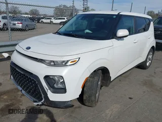 2020 Kia Soul S with VIN KNDJ23AU9L7043216, listed as a IAAI auction lot 41842726 with 97,170 mi miles and . Bid and sale history available at DreamBid. Image 2.