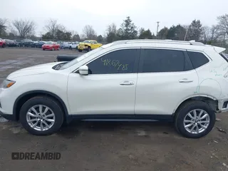 2019 Nissan Rogue SL with VIN 5N1AT2MV7KC737965, listed as a IAAI auction lot 41867485 with 71,782 mi miles. Bid and sale history available at carsss.com. Image 14.