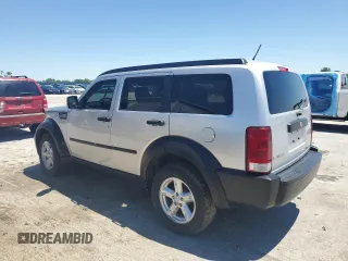 2007 Dodge Nitro SXT z VIN 1D8GT28K97W595592, wystawiony jako Copart lot #58141035 z przebiegiem 149 107 mil mil oraz Czysty tytuł • Clean title. Historia ofert i sprzedaży dostępna na DreamBid. Obrazek 2.