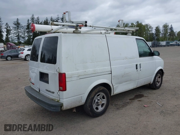 2003 Chevrolet Astro Cargo with VIN 1GCDL19X13B146091, listed as a IAAI auction lot 42129634 with 259,720 mi miles and . Bid and sale history available at DreamBid. Image 4.