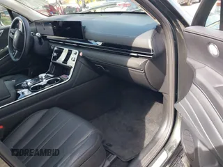 2025 Genesis GV80 Standard with VIN KMUHFESB8SU248051, listed as a IAAI auction lot 42652097 with 8,960 mi miles and . Bid and sale history available at DreamBid. Image 5.