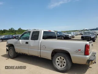2005 Chevrolet Silverado 1500 with VIN 1GCEK19V35E189838, listed as a Copart auction lot 67651894 with 69,679 mi miles and Salvage Title. Bid and sale history available at carsss.com. Image 2.