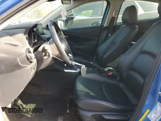 2019 Toyota Yaris L с VIN 3MYDLBYV7KY506164, выставлен на аукционе Copart как лот 50623705 с пробегом 89 808 миль миль и Списание • Salvage title. История ставок и продаж доступна на DreamBid. Изображение 7.
