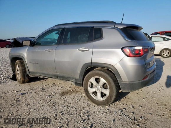 2018 Jeep Compass Latitude z VIN 3C4NJDBB7JT401817, wystawiony jako Copart lot #52244815 z przebiegiem 94 858 mil mil oraz Szkody całkowita. Historia ofert i sprzedaży dostępna na DreamBid. Obrazek 2.