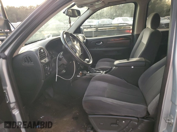 2008 GMC Envoy SLE1 with VIN 1GKDS13S282122684, listed as a Copart auction lot 80488104 with 262,167 mi miles and Salvage Title. Bid and sale history available at DreamBid. Image 7.
