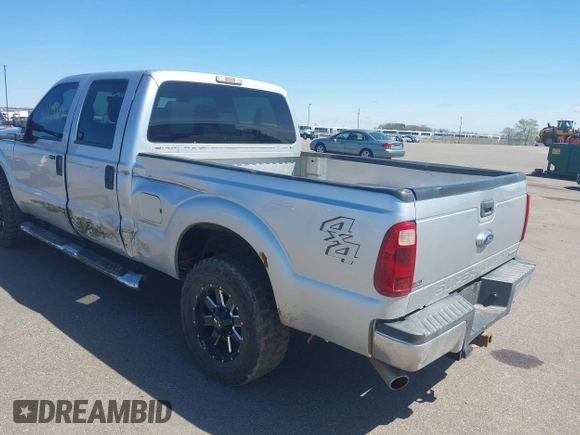 2015 Ford F-250 Lariat with VIN 1FT7W2B6XFEC02866, listed as a IAAI auction lot 42128811 with 179,184 mi miles and . Bid and sale history available at DreamBid. Image 3.