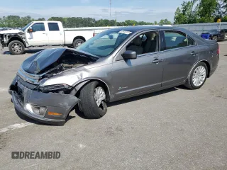 2010 Ford Fusion Hybrid with VIN 3FADP0L33AR267806, listed as a Copart auction lot 55952815 with 146,912 mi miles and Salvage title. Bid and sale history available at DreamBid. Image 1.