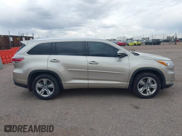 2016 Toyota Highlander Limited with VIN 5TDDKRFH1GS303129, listed as a IAAI auction lot 42112630 with 144,049 mi miles and . Bid and sale history available at DreamBid. Image 13.