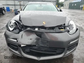 2016 Porsche Panamera S E-Hybrid z VIN WP0AD2A77GL040200, wystawiony jako Copart lot #56223035 z przebiegiem 113 659 mil mil oraz Szkody całkowita. Historia ofert i sprzedaży dostępna na DreamBid. Obrazek 5.