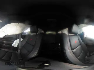 2025 Dodge Durango GT Plus с VIN 1C4RDJDG1SC539625, выставлен на аукционе IAAI как лот 42592704 с пробегом 1 824 миль миль и . История ставок и продаж доступна на DreamBid. Изображение 18.