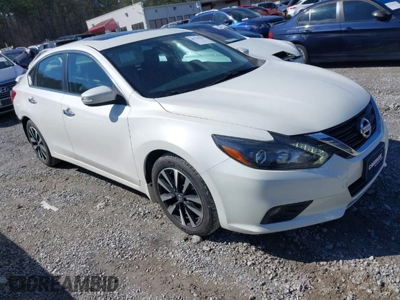 2018 Nissan Altima 2.5 SR with VIN 1N4AL3AP8JC188779, listed as a IAAI auction lot 41735197 with 41,229 mi miles. Bid and sale history available at carsss.com. Image 1.