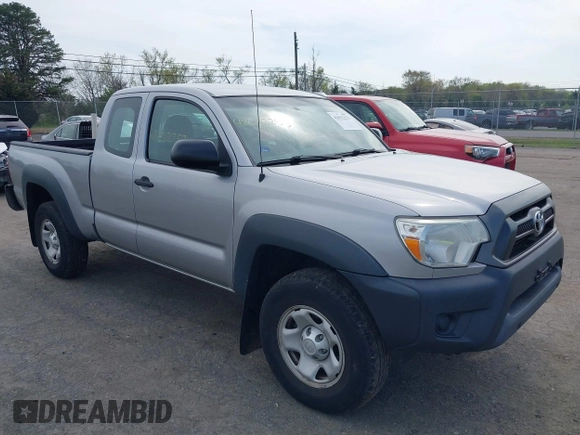 2015 Toyota Tacoma z VIN 5TFUX4EN9FX037511, wystawiony jako IAAI lot #42032253 z przebiegiem 180 516 mil mil oraz . Historia ofert i sprzedaży dostępna na DreamBid. Obrazek 1.