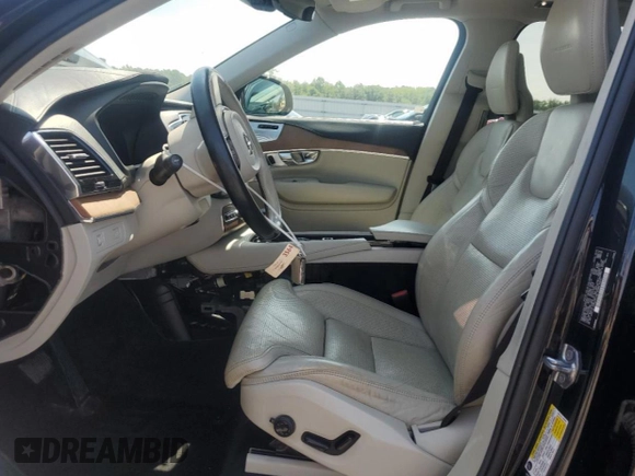 2016 Volvo XC90 T6 Inscription with VIN YV4A22PL0G1074532, listed as a Copart auction lot 63325505 with 86,581 mi miles and Salvage title. Bid and sale history available at DreamBid. Image 7.
