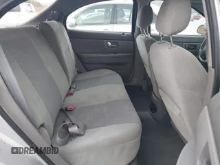 2002 Ford Taurus SE Standard with VIN 1FAFP58U82G227382, listed as a IAAI auction lot 41670977 with 66,354 mi miles. Bid and sale history available at carsss.com. Image 8.