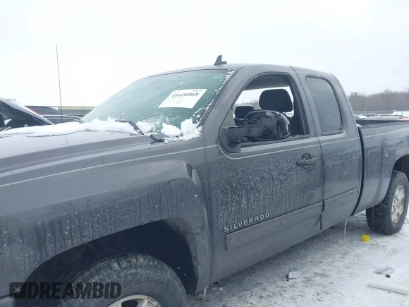 2010 Chevrolet Silverado 1500 LT with VIN 1GCSCSE04AZ294133, listed as a IAAI auction lot 41620868 with 190,835 mi miles and . Bid and sale history available at DreamBid. Image 14.
