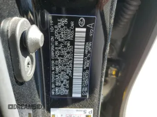 2020 Lexus UX 200 with VIN JTHP3JBH3L2021253, listed as a Copart auction lot 81670944 with 42,604 mi miles and Salvage title. Bid and sale history available at DreamBid. Image 13.