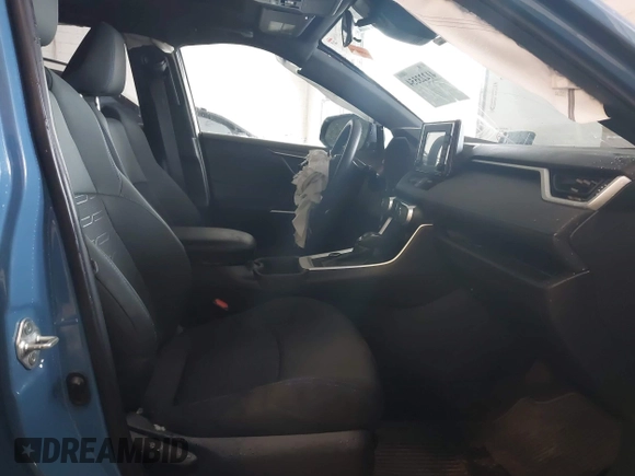 2022 Toyota RAV4 Hybrid SE with VIN 4T3T6RFV3NU089343, listed as a IAAI auction lot 41223554 with 50,589 mi miles and . Bid and sale history available at DreamBid. Image 5.