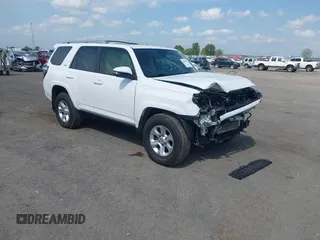 2017 Toyota 4Runner SR5 with VIN JTEBU5JR2H5476333, listed as a IAAI auction lot 42019507 with 64,956 mi miles and . Bid and sale history available at DreamBid. Image 1.
