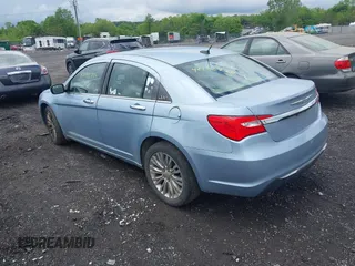 2012 Chrysler 200 Limited with VIN 1C3CCBCG6CN279538, listed as a IAAI auction lot 42183770 with 152,442 mi miles and . Bid and sale history available at carsss.com. Image 3.